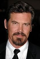 Photo of Josh Brolin