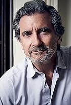 Photo of Griffin Dunne