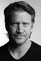 Photo of Dash Mihok