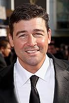 Photo of Kyle Chandler