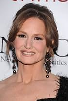 Photo of Melissa Leo