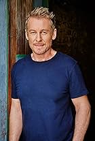 Photo of Richard Roxburgh