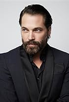 Photo of Tim Rozon