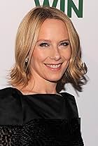 Photo of Amy Ryan