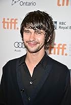 Photo of Ben Whishaw