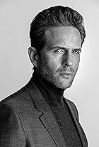 Photo of Glenn Howerton