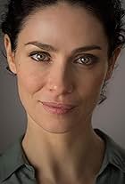 Photo of Joanne Kelly