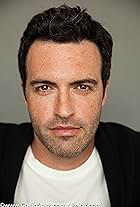 Photo of Reid Scott