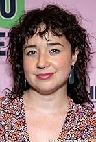 Photo of Sarah Steele