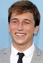 Photo of Skyler Gisondo