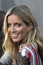 Photo of Annabelle Wallis