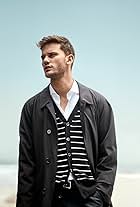 Photo of Jeremy Irvine